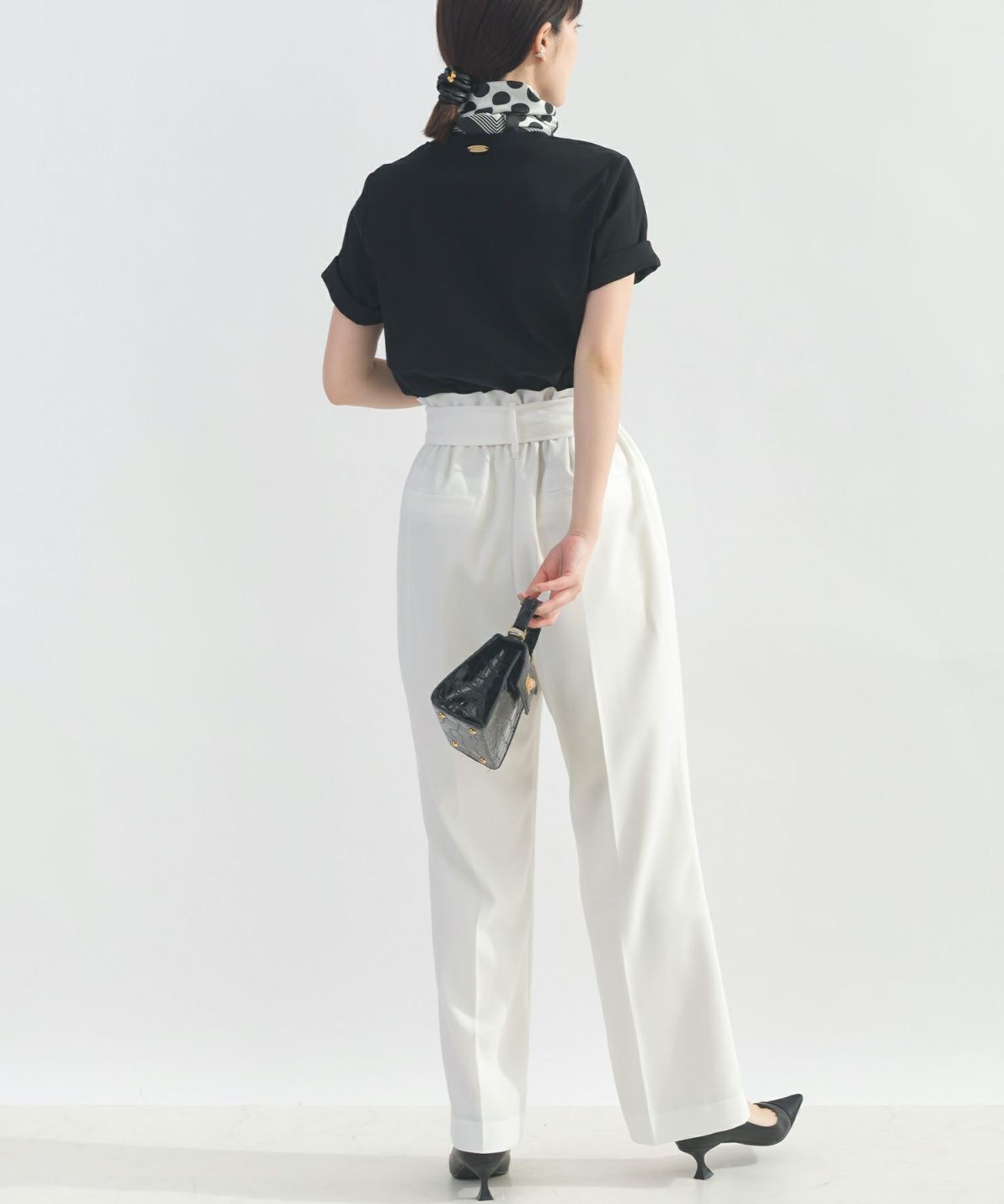 model：H162　着用サイズ：M　ブラック