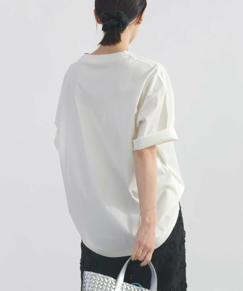 model：H162　着用サイズ：M　オフホワイト