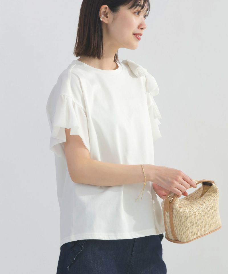 model：H162　着用サイズ：M　オフホワイト