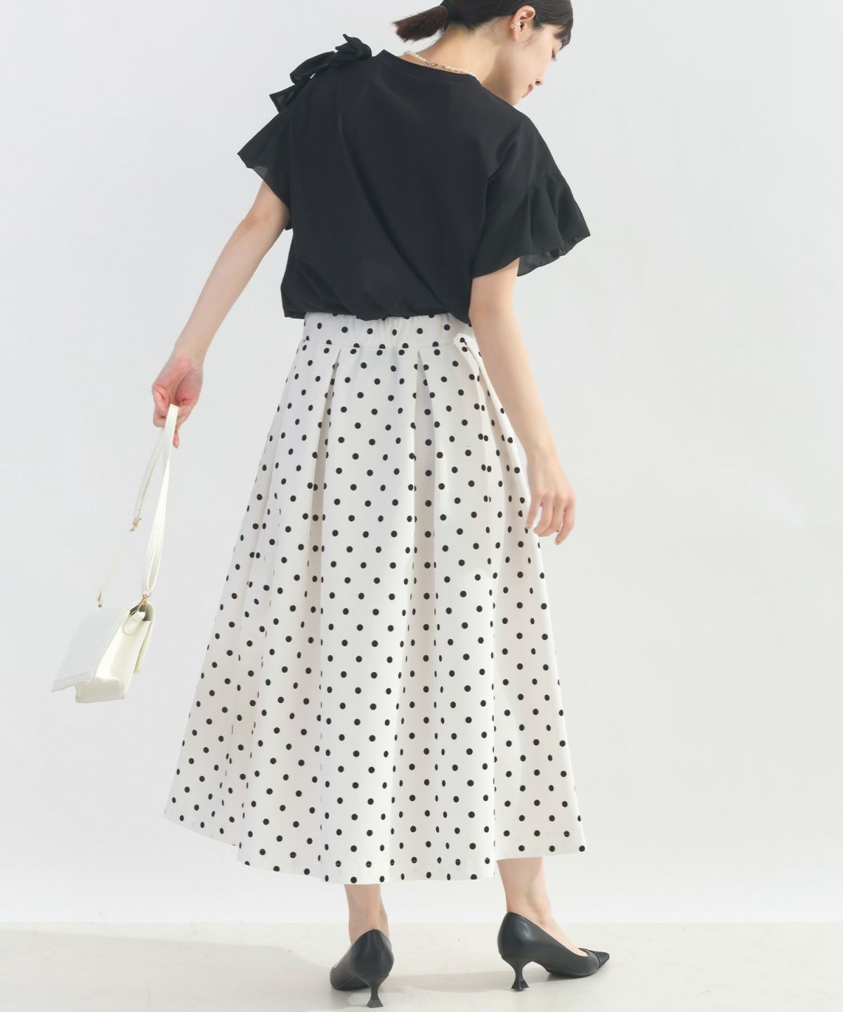 model：H162　着用サイズ：M　ブラック