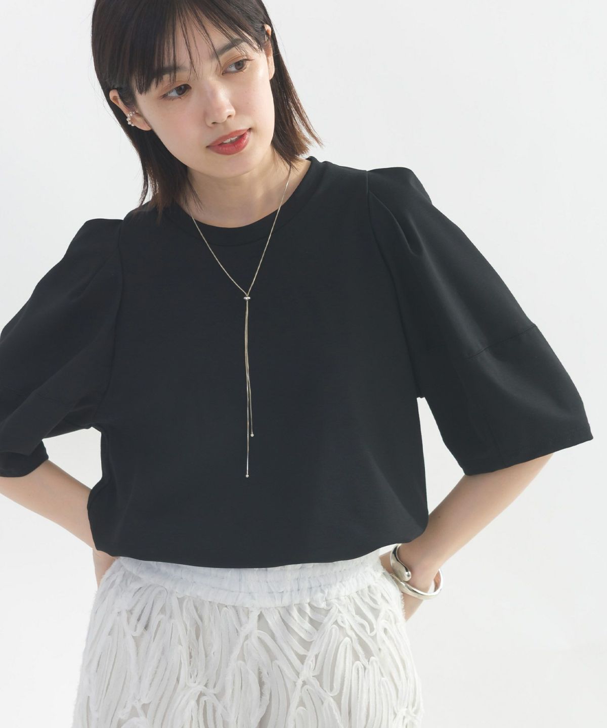 model：H162　着用サイズ：M　ブラック