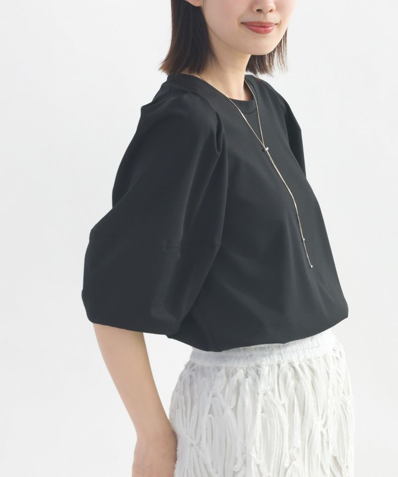 model：H162　着用サイズ：M　ブラック