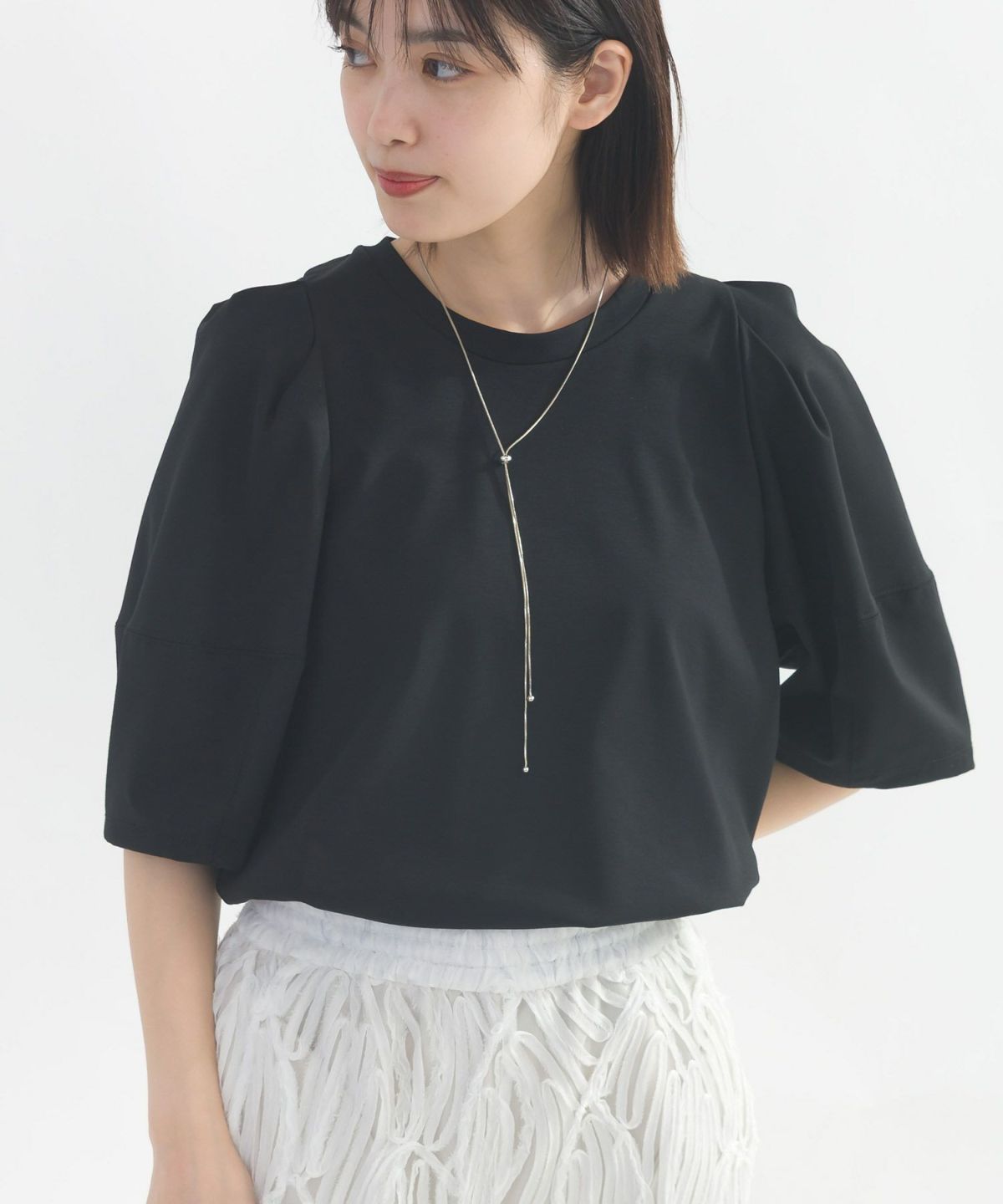 model：H162　着用サイズ：M　ブラック