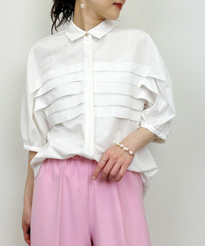 model：H164　着用サイズ：M　オフホワイト