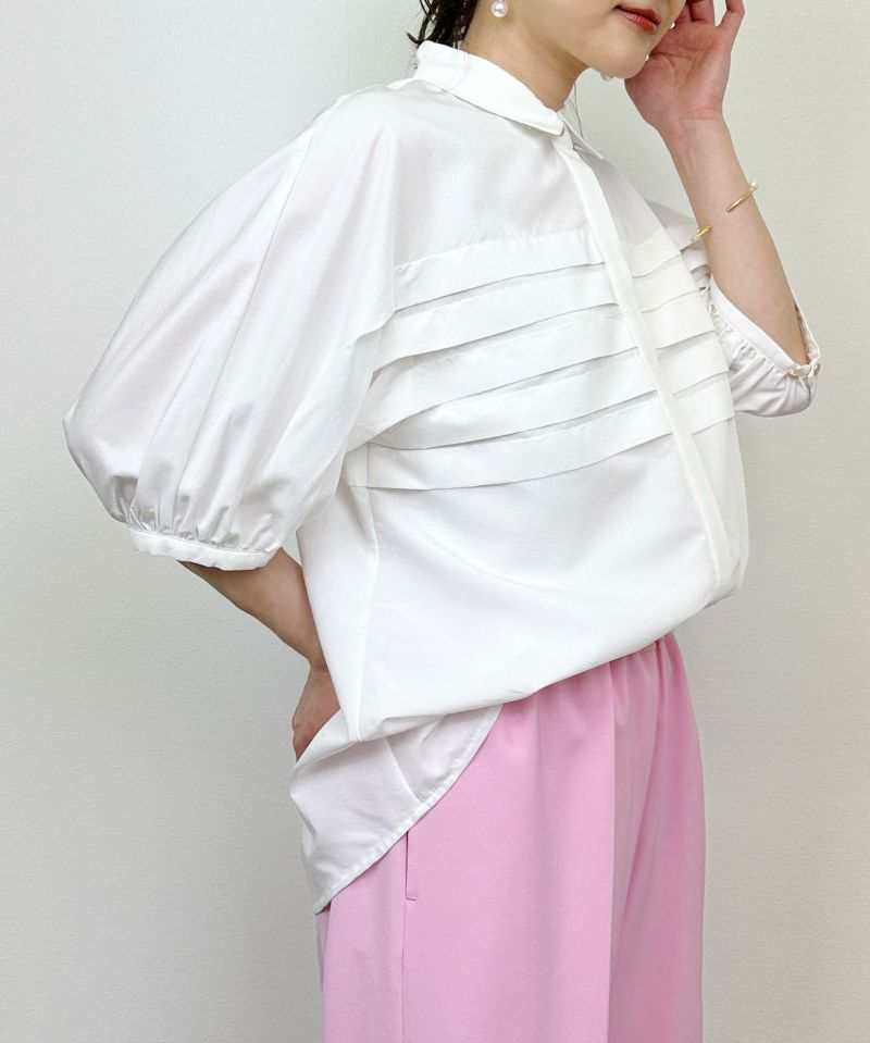 model：H164　着用サイズ：M　オフホワイト