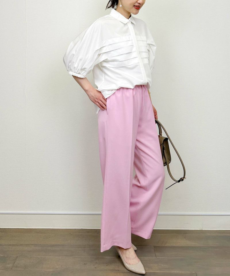 model：H164　着用サイズ：M　オフホワイト