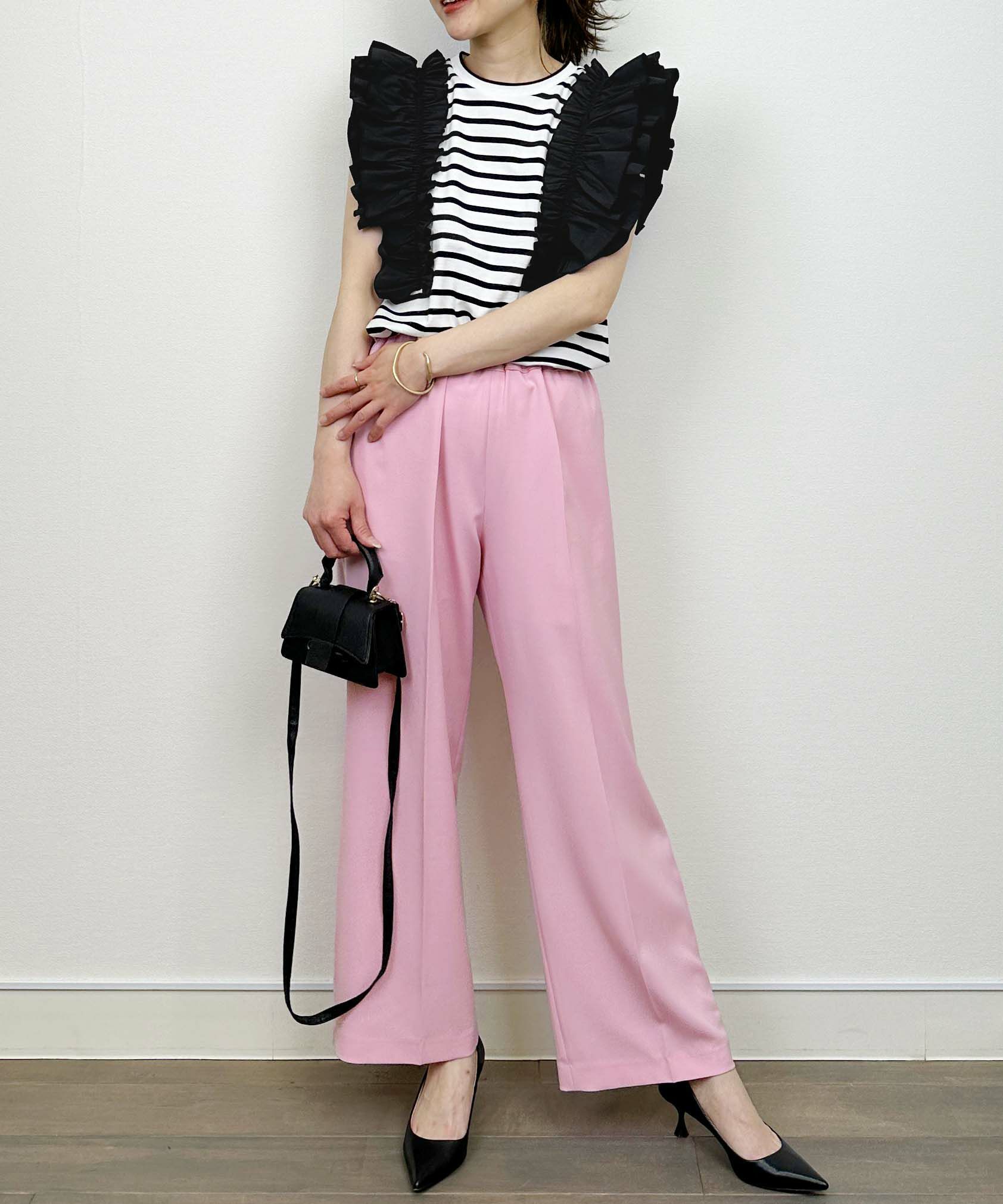 model：H164　着用サイズ：M　オフホワイト