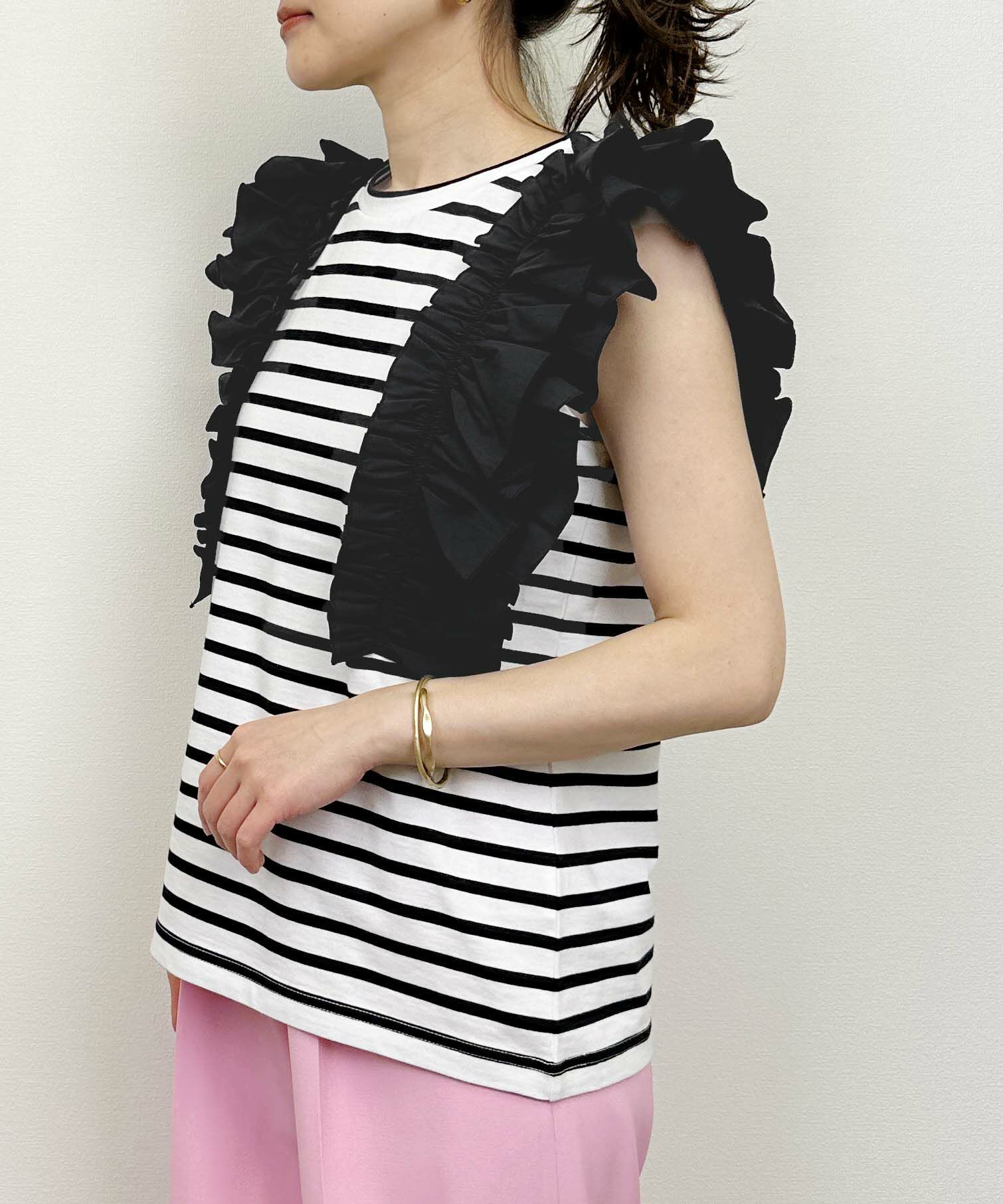 model：H164　着用サイズ：M　オフホワイト
