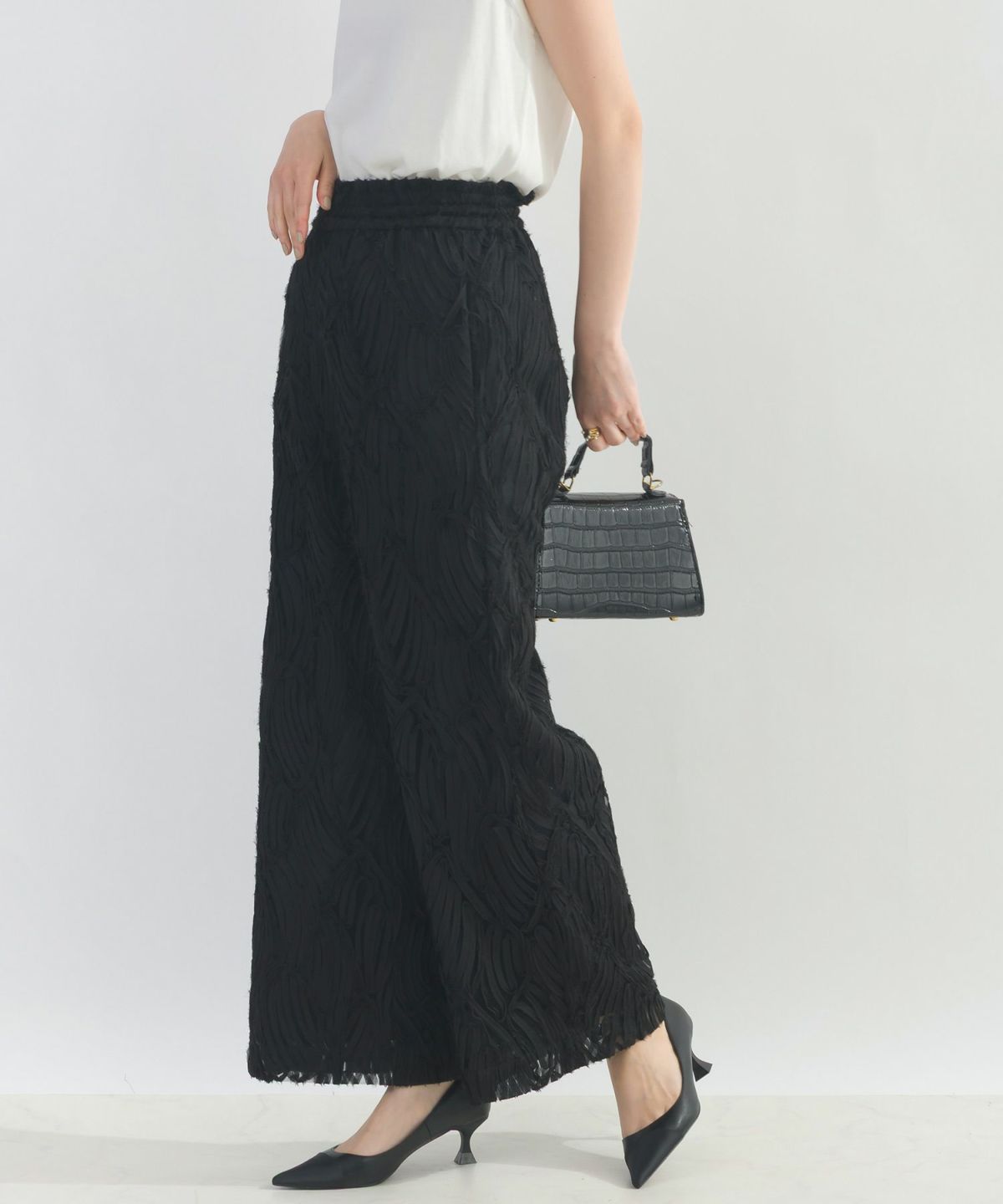 model：H162　着用サイズ：M　ブラック