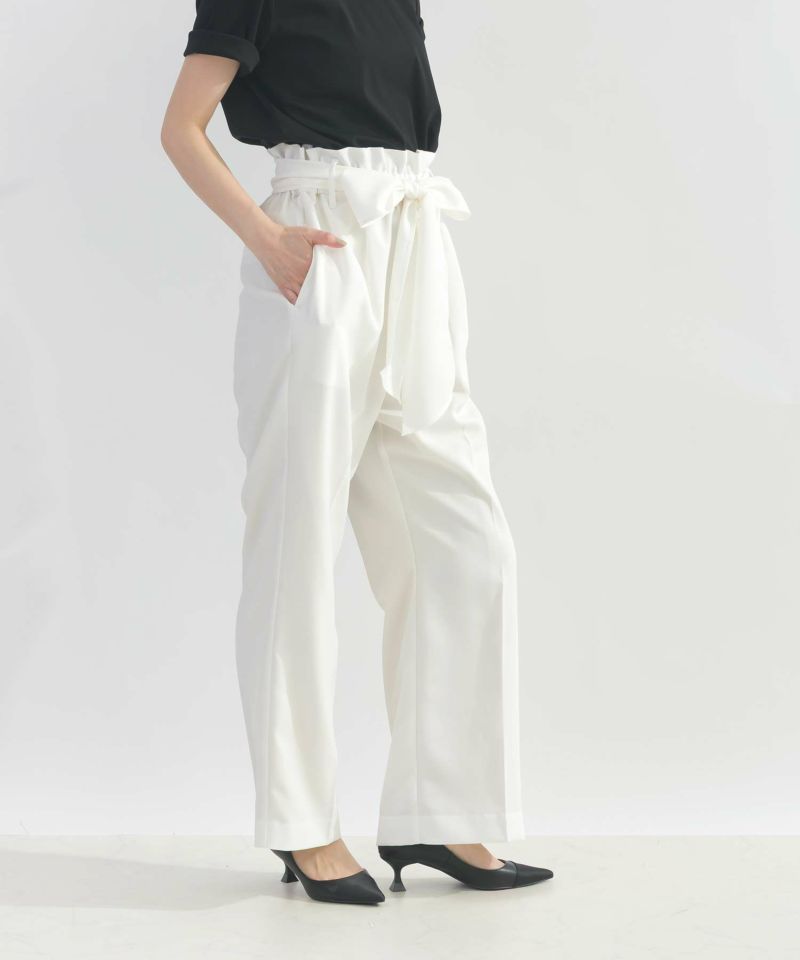 model：H162　着用サイズ：M　オフホワイト