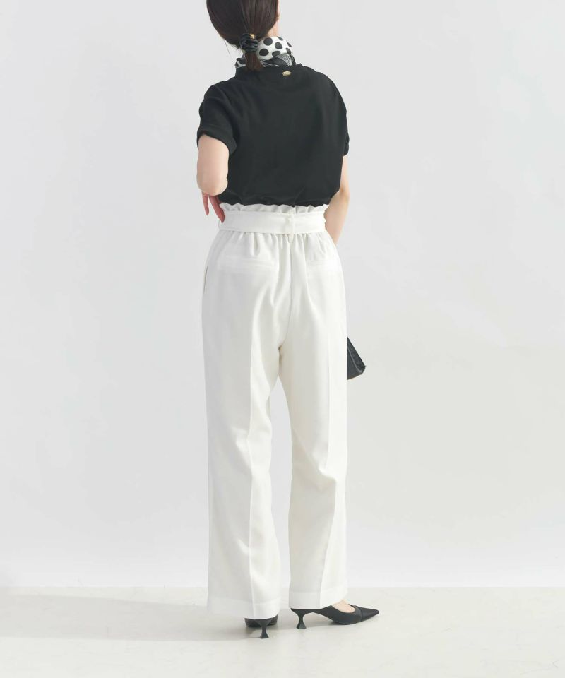 model：H162　着用サイズ：M　オフホワイト