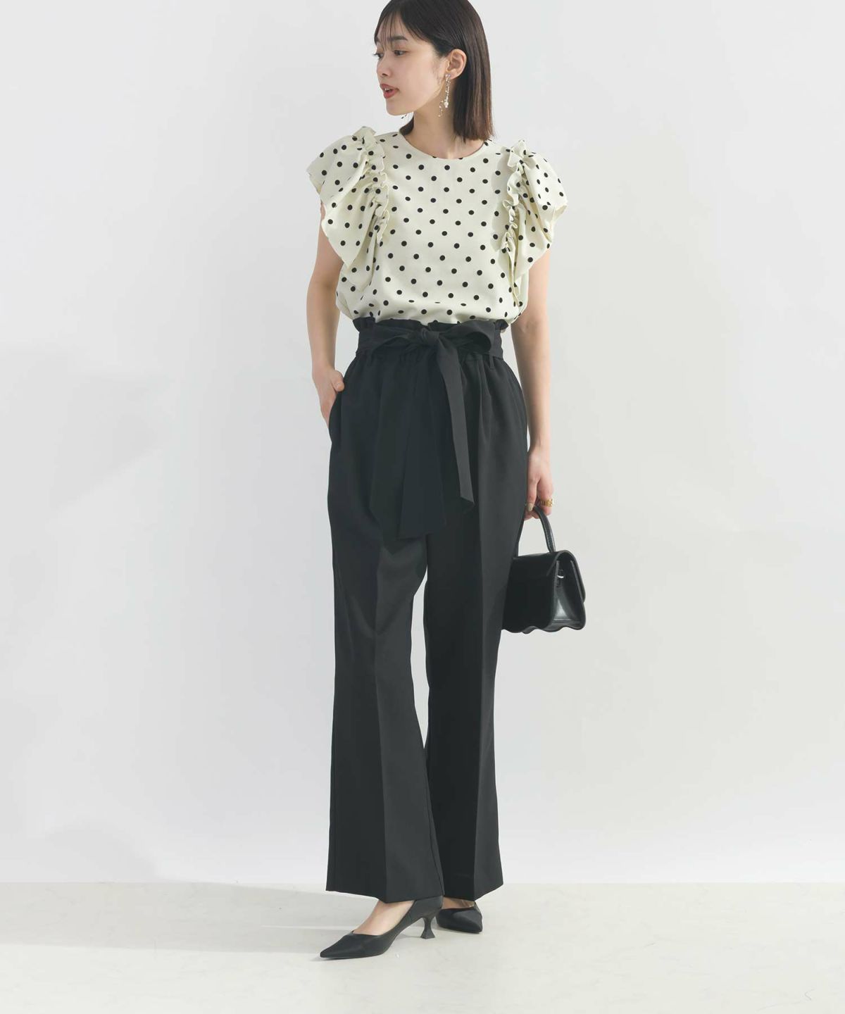 model：H162　着用サイズ：M　ブラック