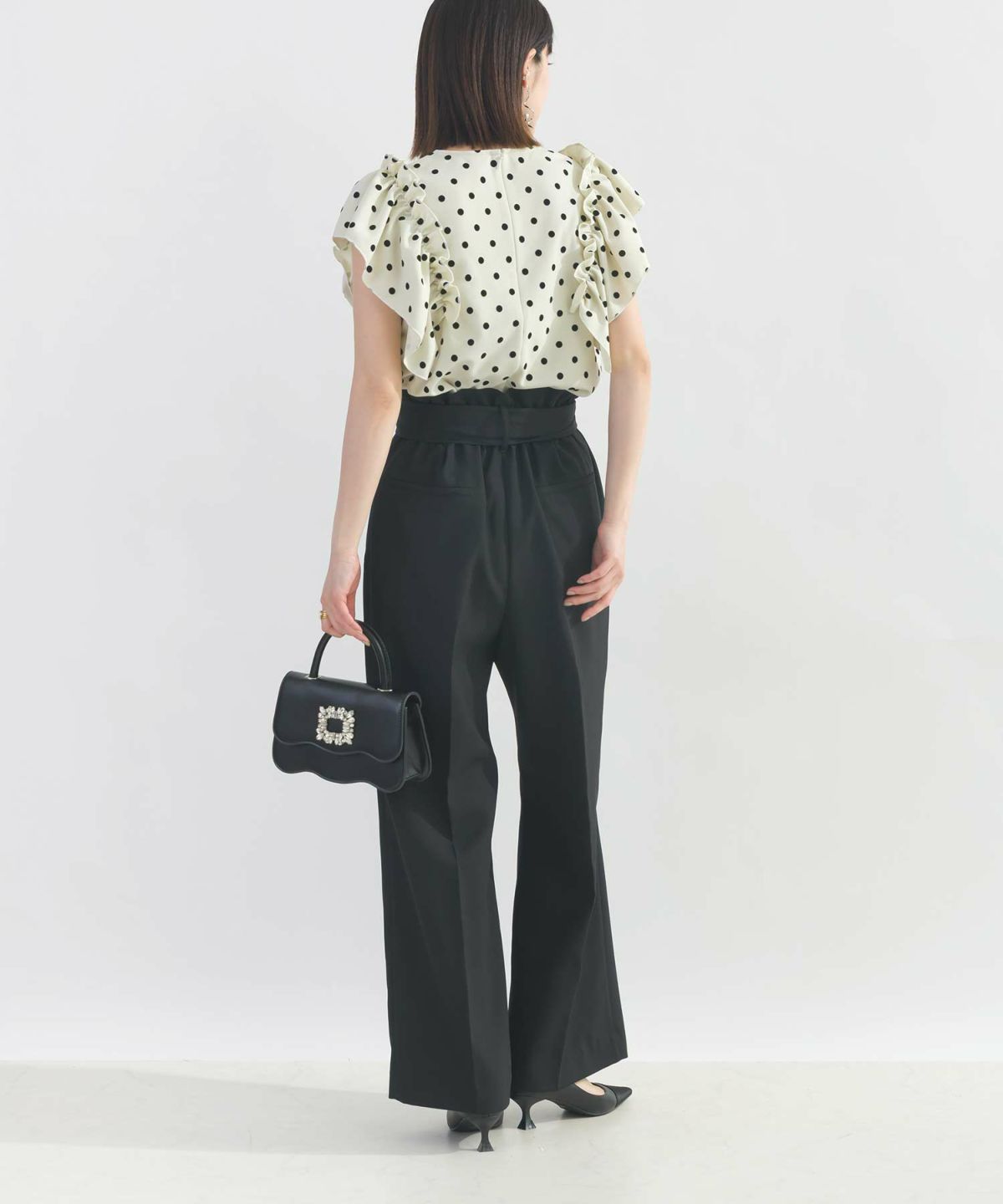 model：H162　着用サイズ：M　ブラック