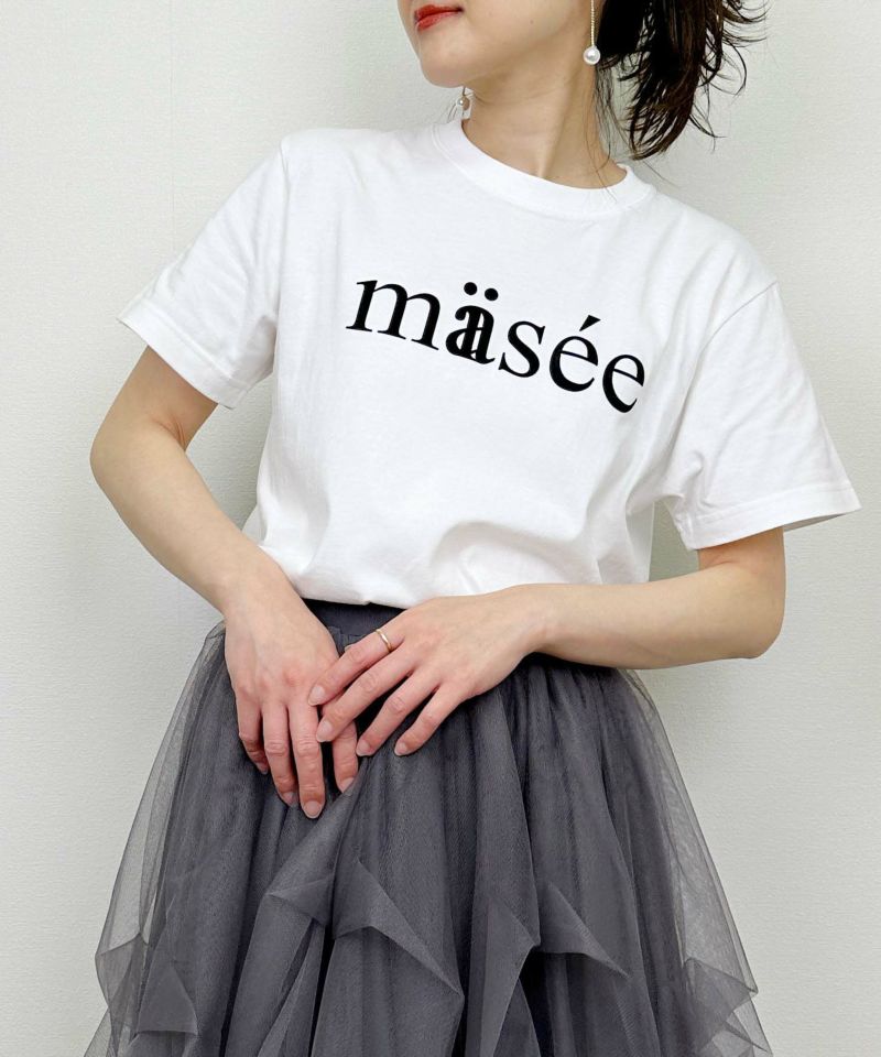 model：H164　着用サイズ：M　オフホワイト