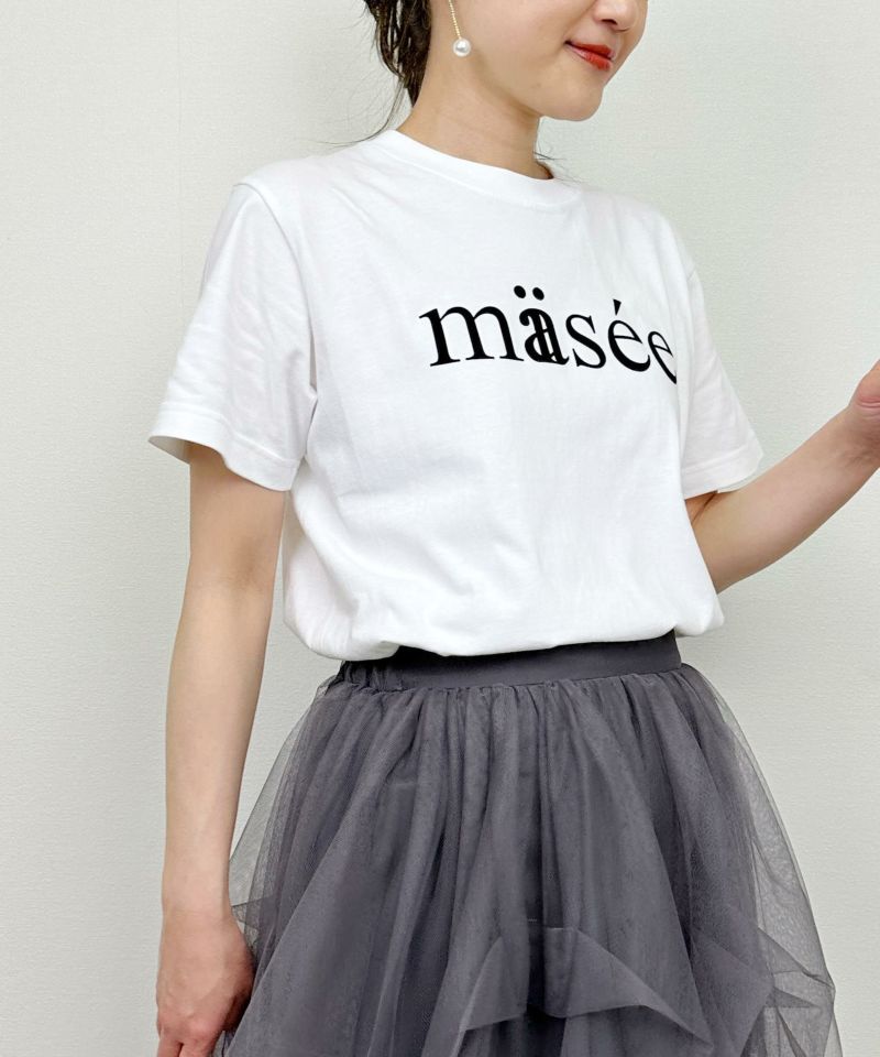 model：H164　着用サイズ：M　オフホワイト
