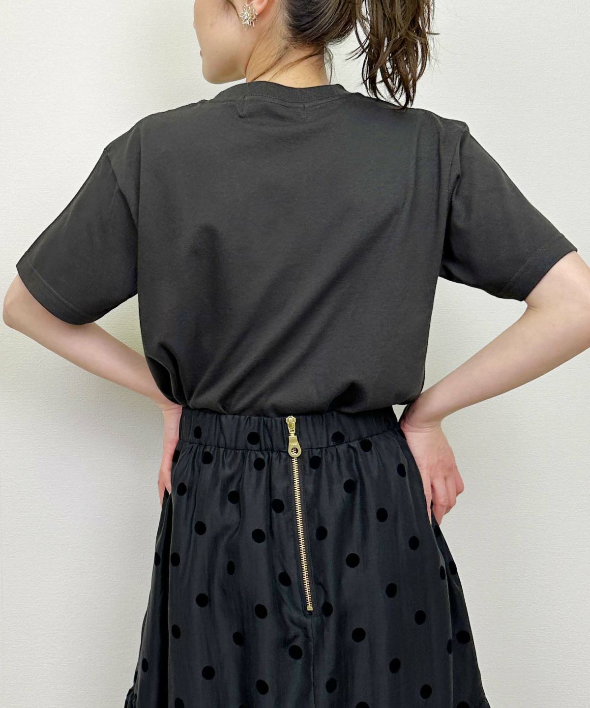 model：H164　着用サイズ：M　ブラック