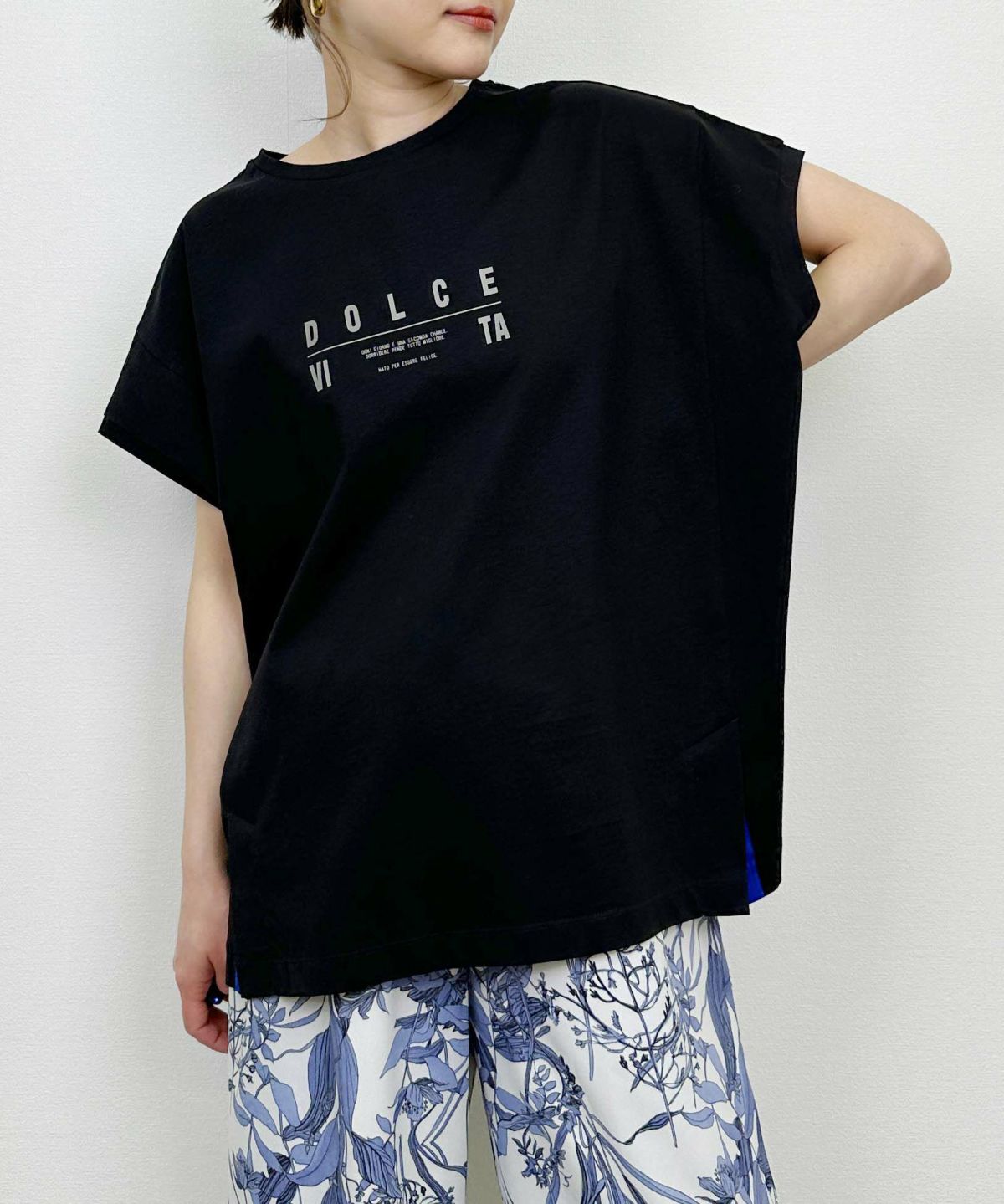 model：H164　着用サイズ：M　ブラック