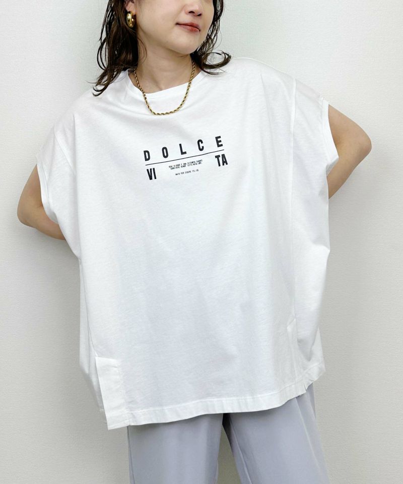 model：H164　着用サイズ：M　オフホワイト