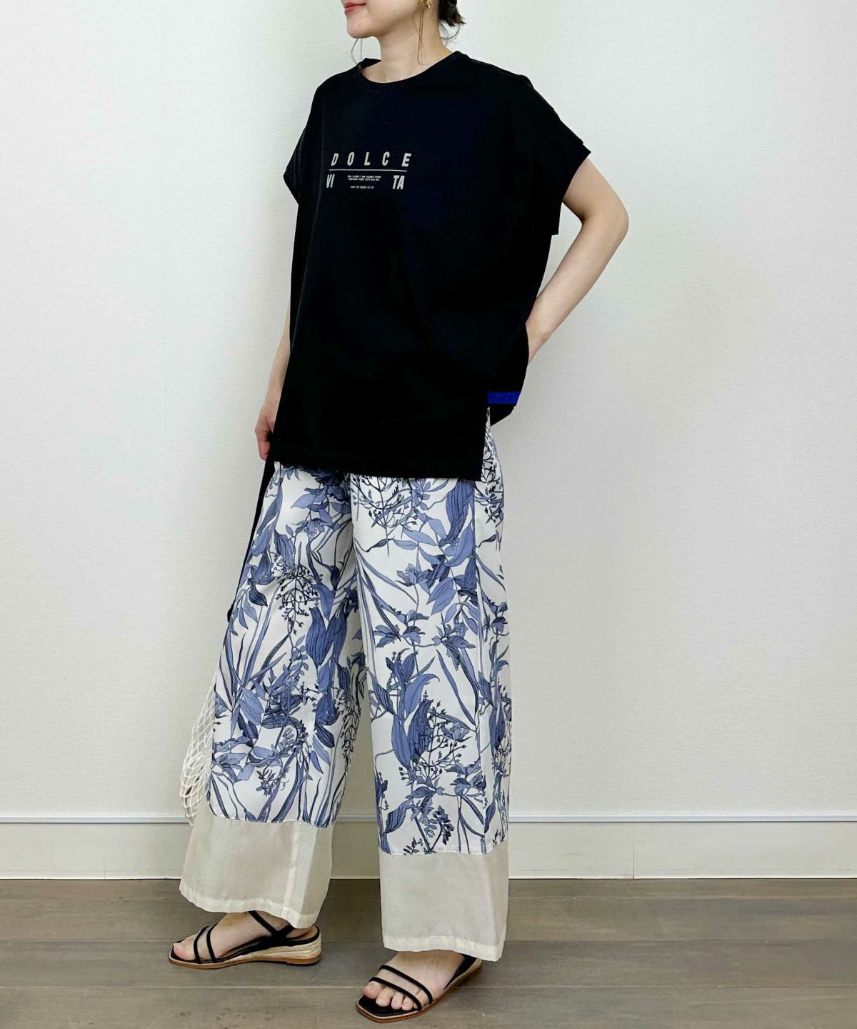 model：H164　着用サイズ：M　ブラック