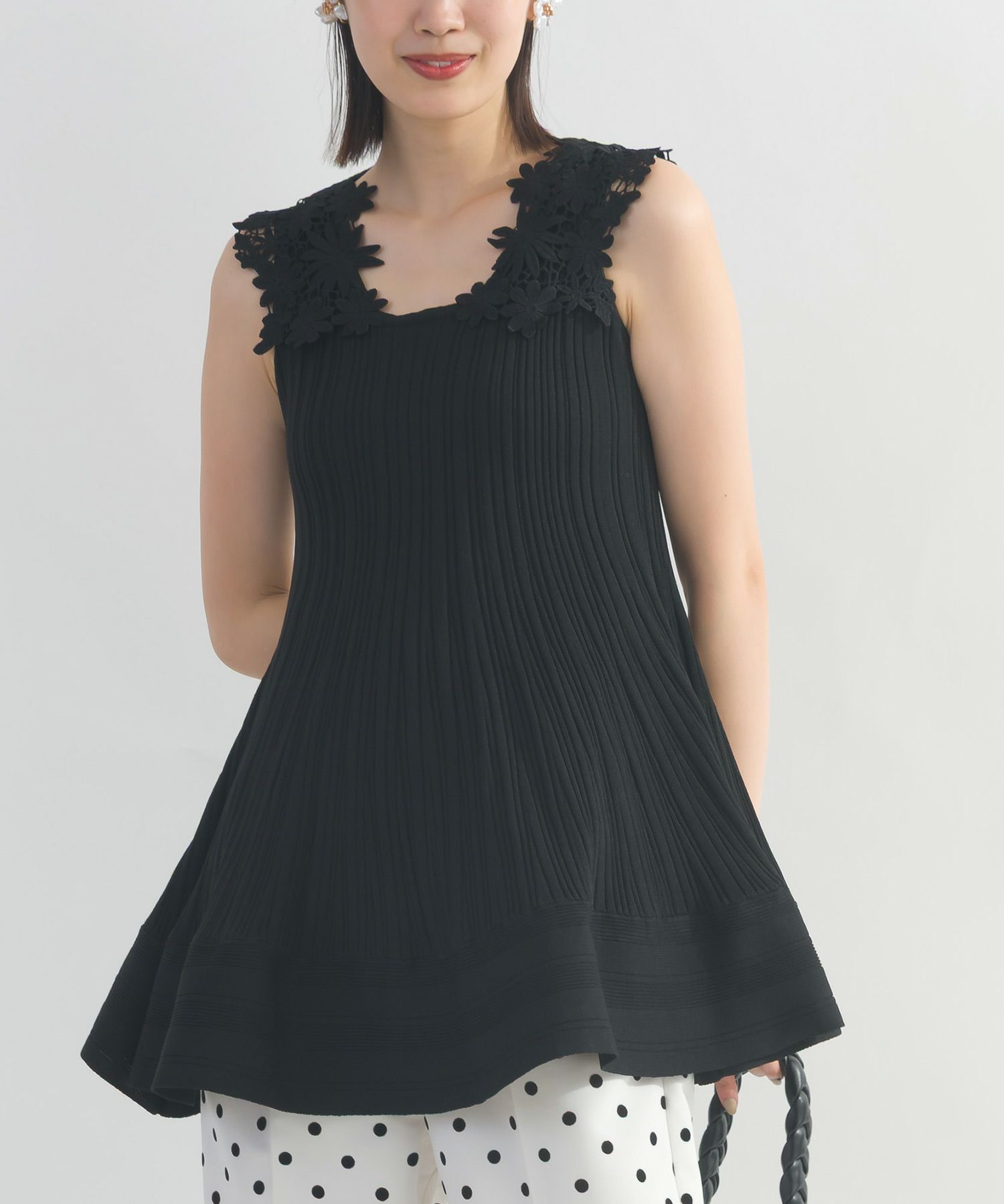 model：H162　着用サイズ：L　ブラック