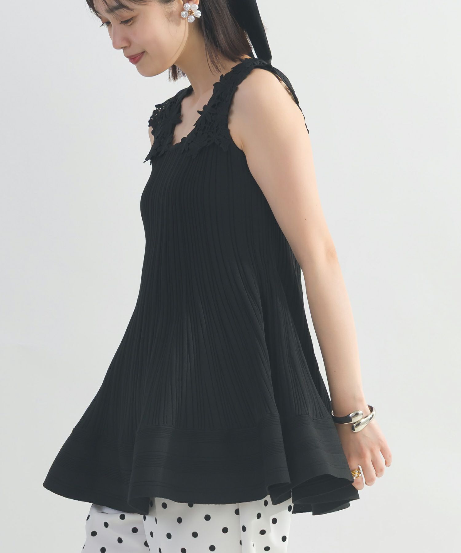 model：H162　着用サイズ：L　ブラック
