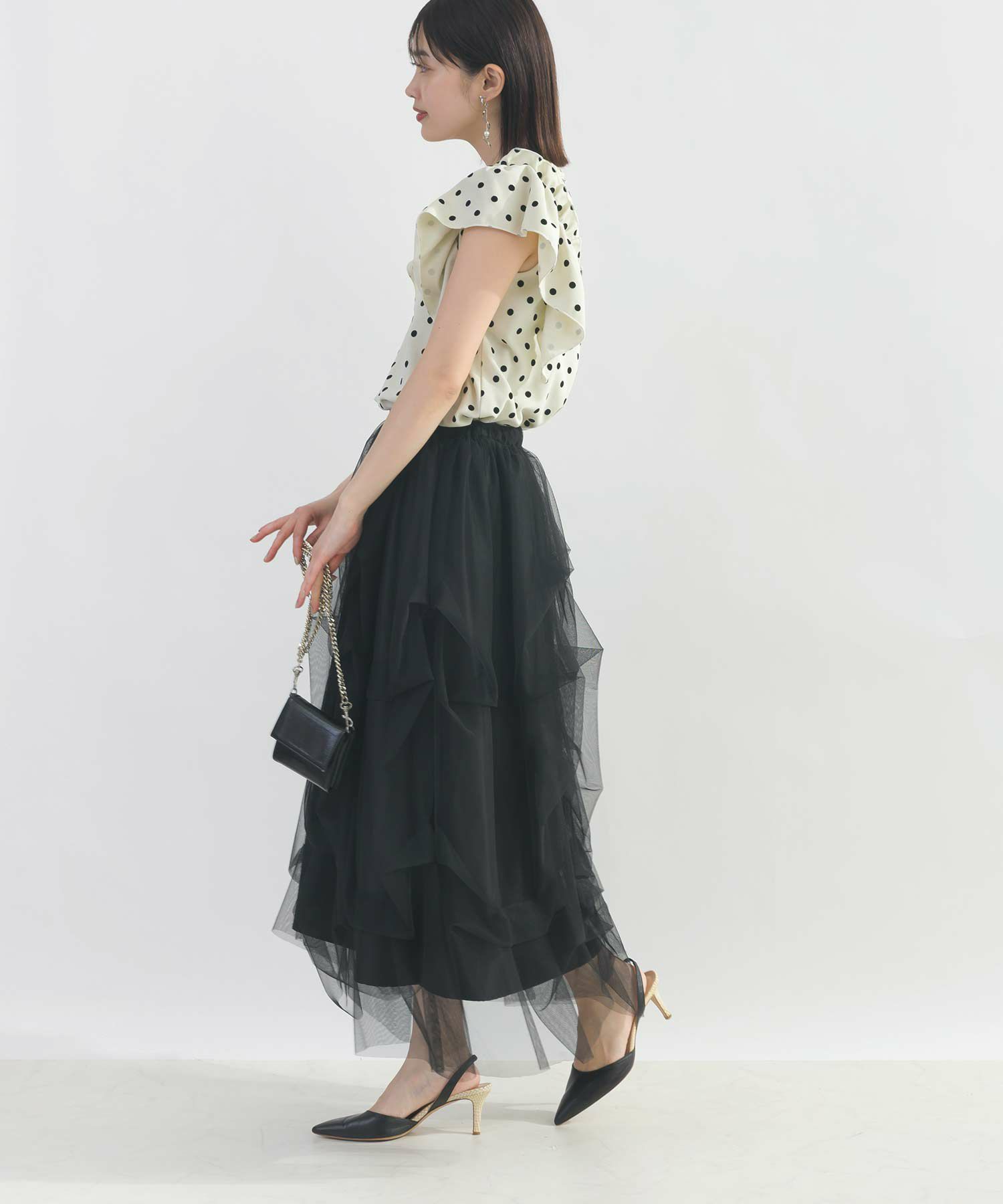 model：H162　着用サイズ：M　ブラック