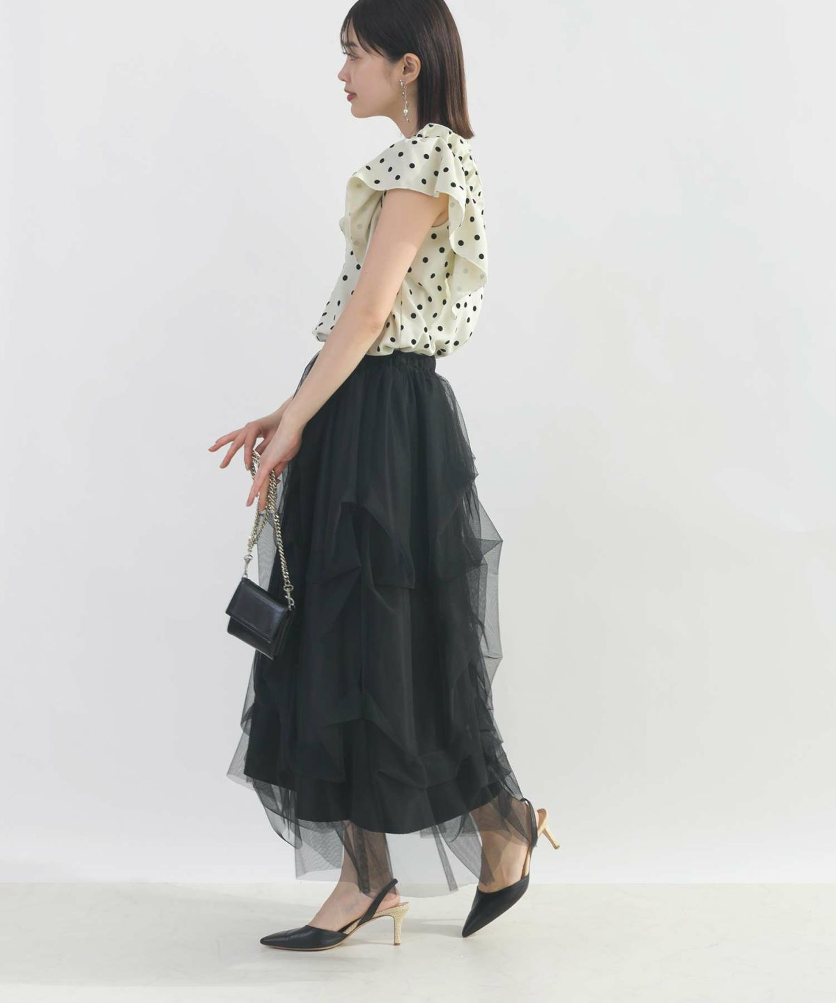 model：H162　着用サイズ：M　ブラック