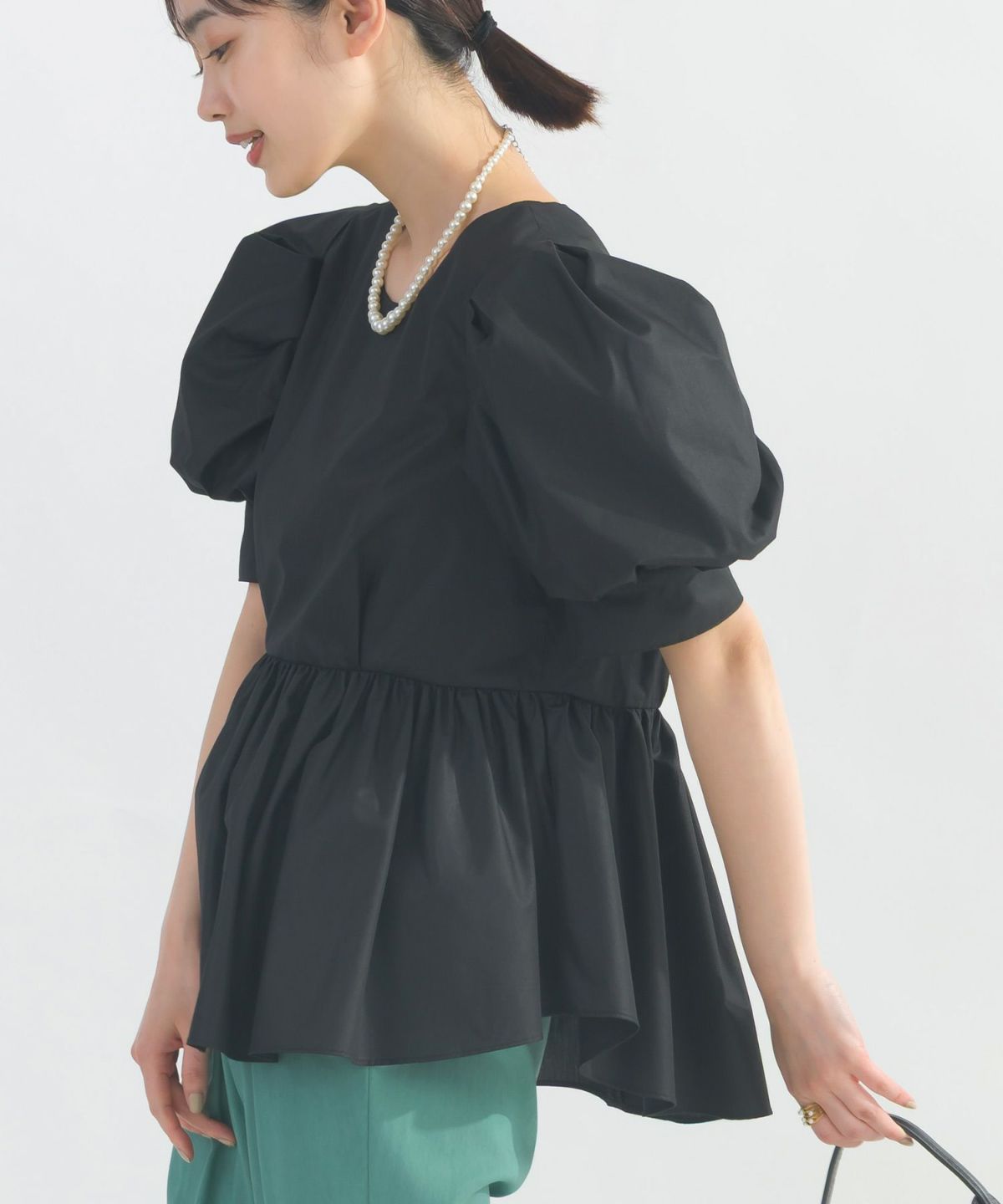 model：H162　着用サイズ：M　ブラック