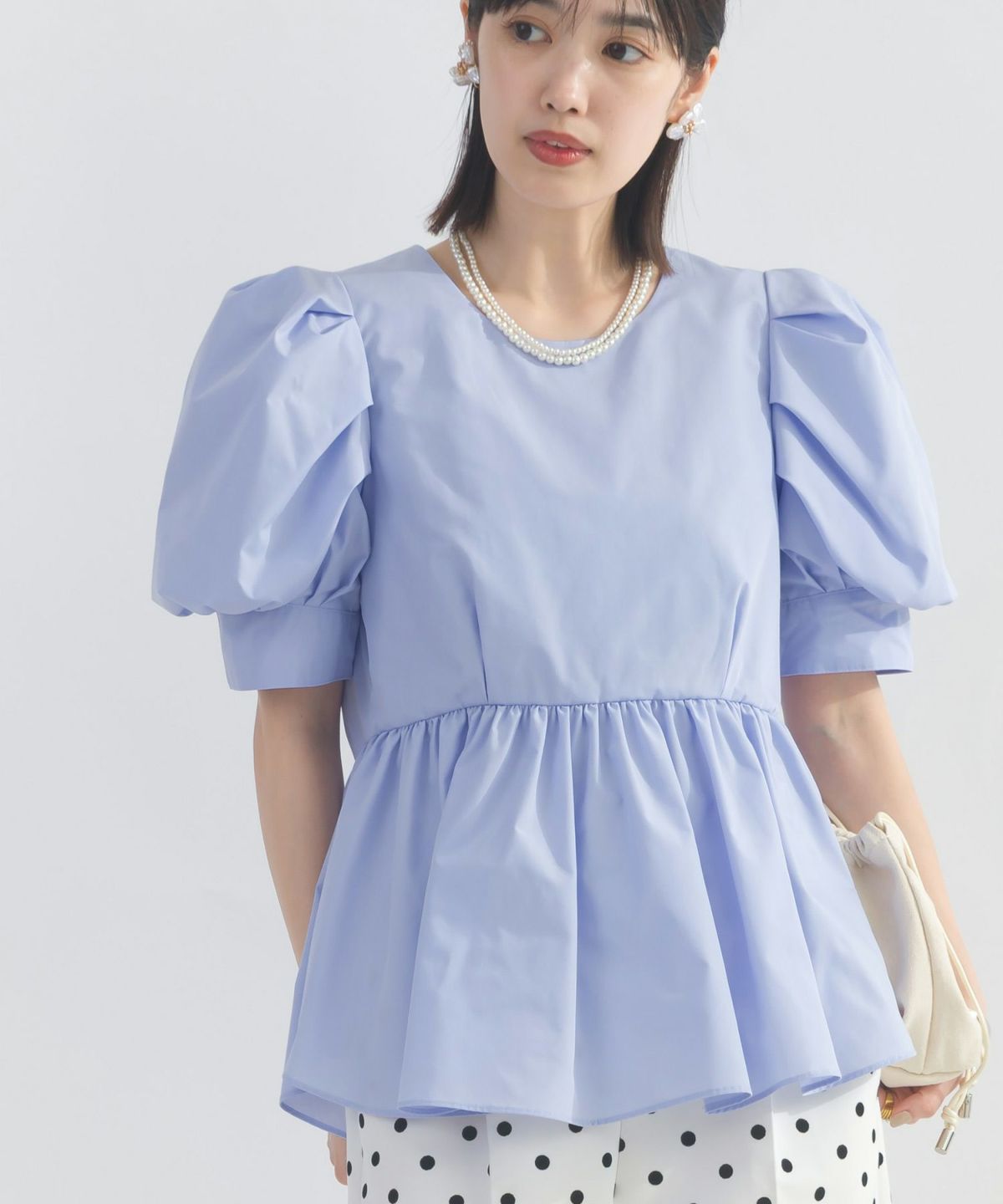 model：H162　着用サイズ：M　ライトブルー