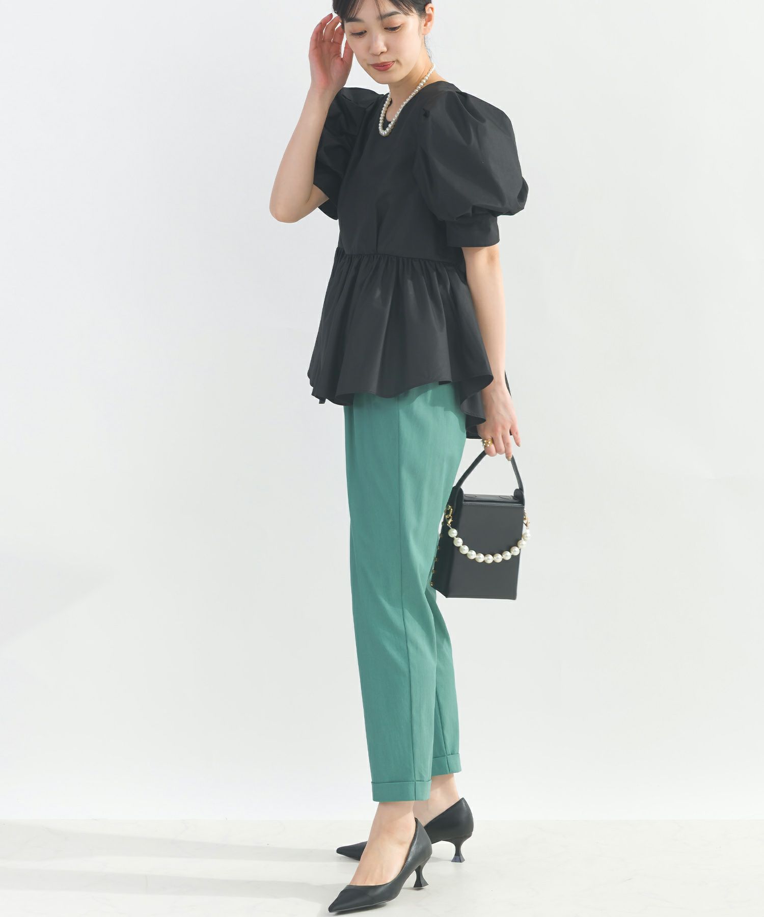 model：H162　着用サイズ：M　ブラック