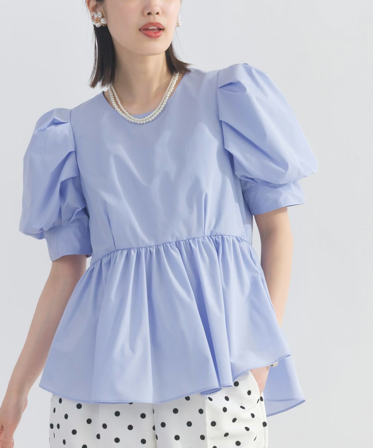 model：H162　着用サイズ：M　ライトブルー