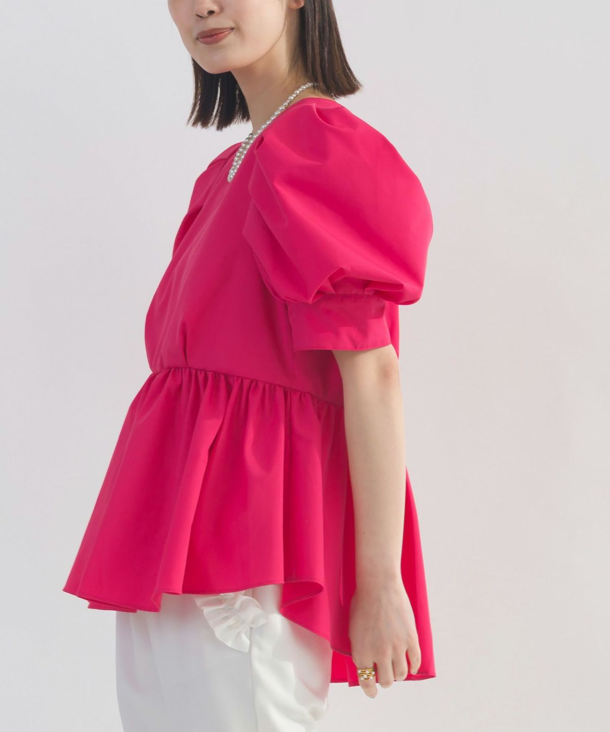 model：H162　着用サイズ：M　ピンク