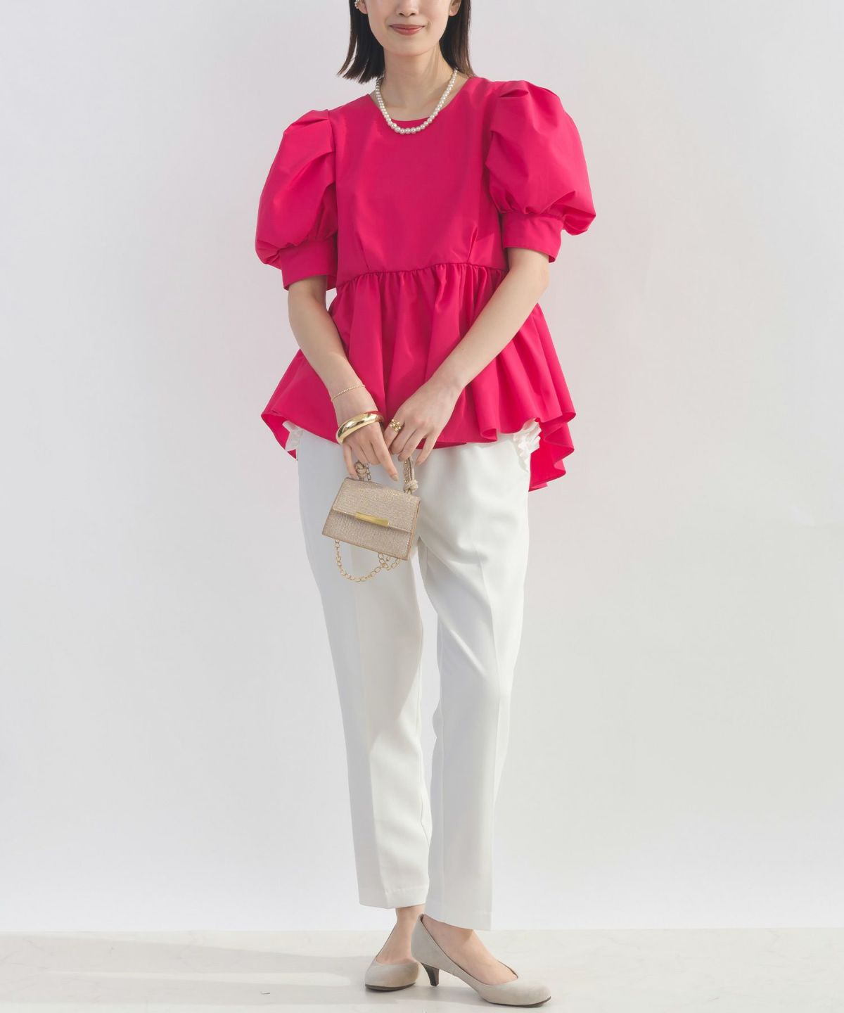 model：H162　着用サイズ：M　ピンク