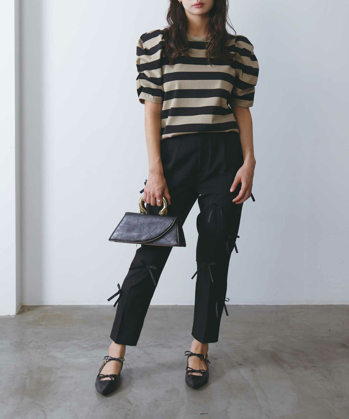 model：H160　着用サイズ：M　モカ