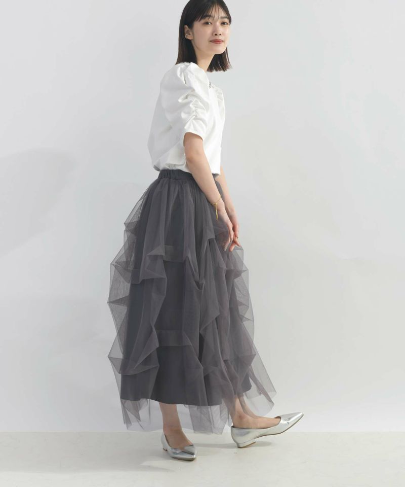 model：H162　着用サイズ：M　オフホワイト
