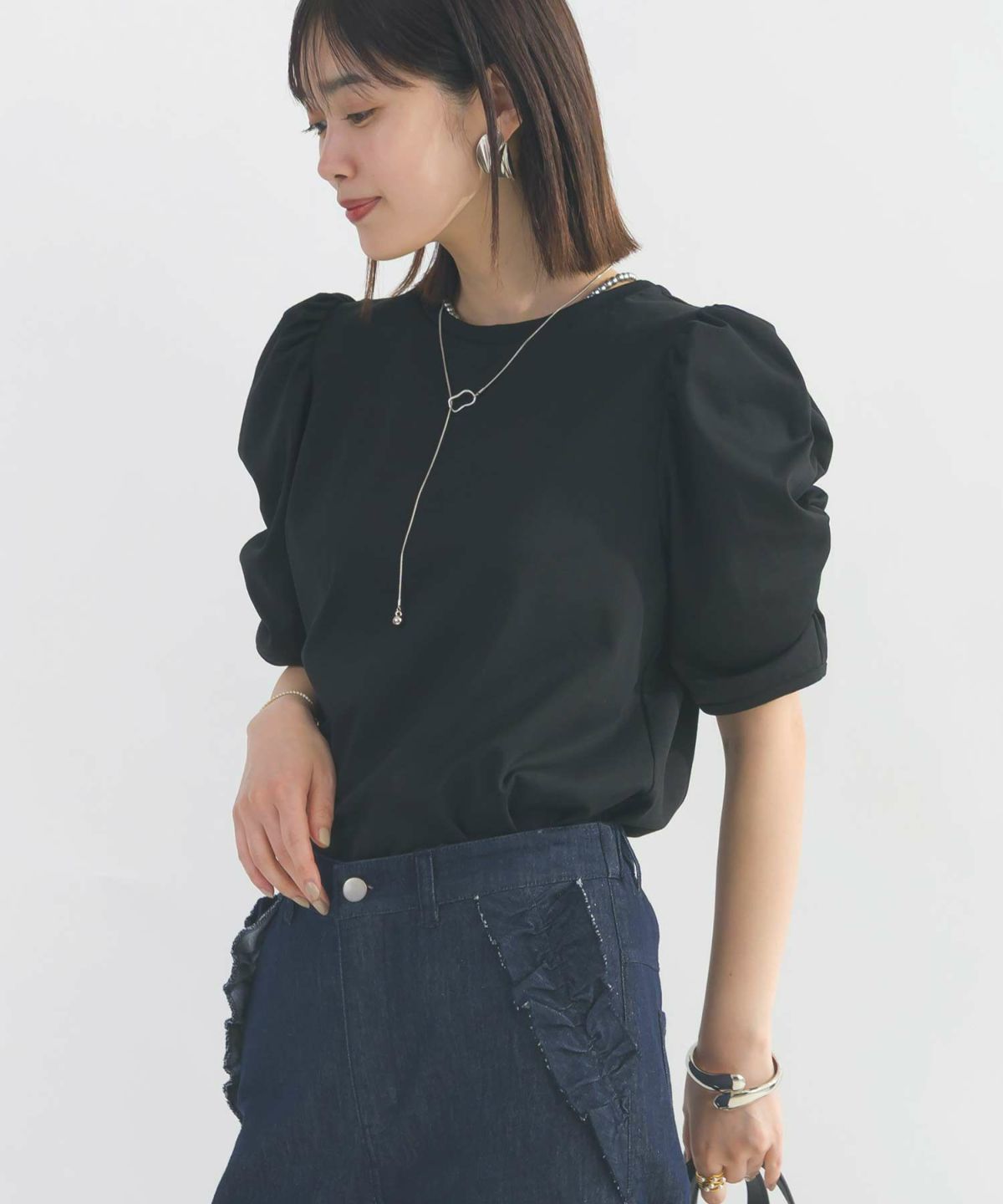 model：H162　着用サイズ：M　ブラック