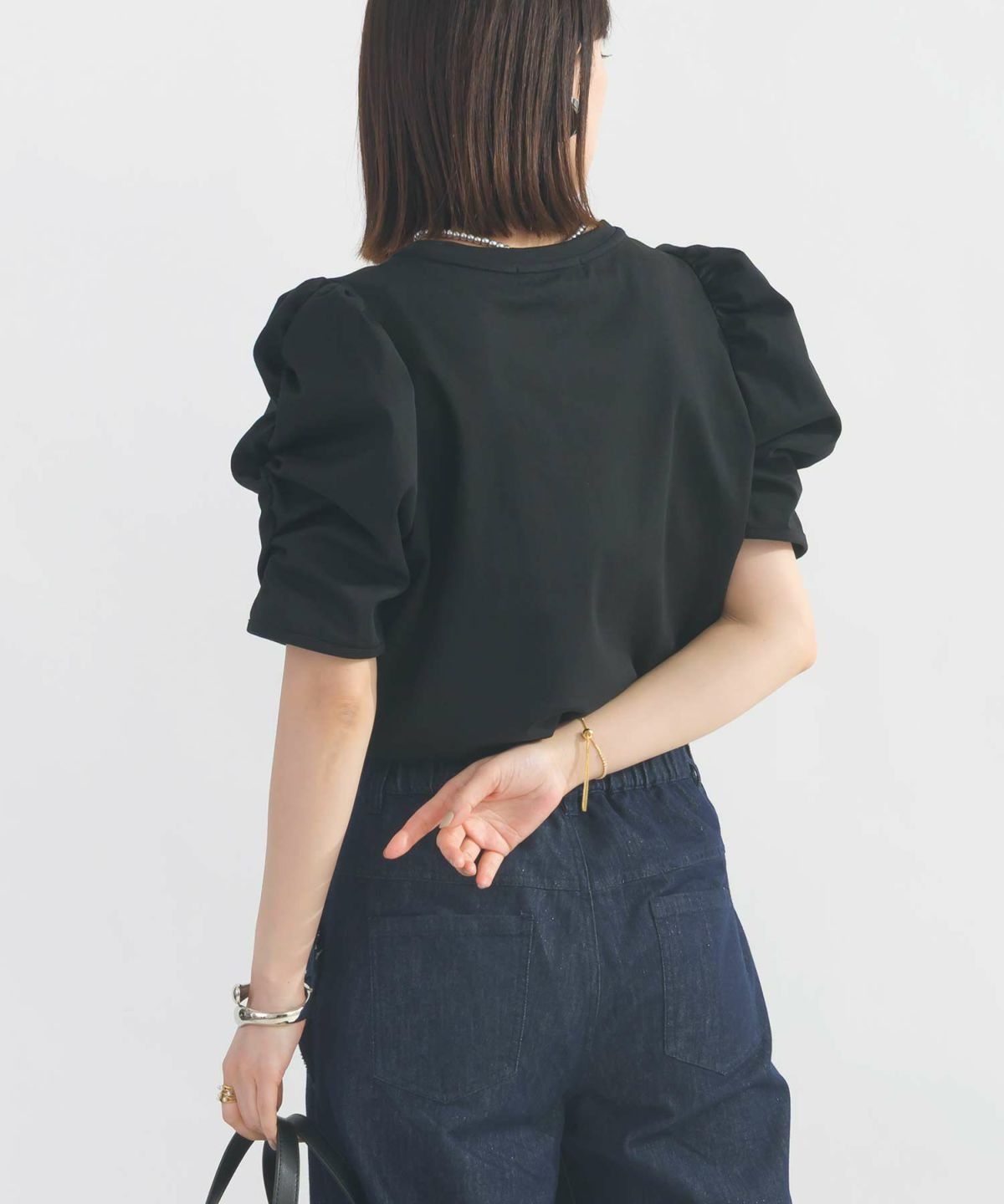 model：H162　着用サイズ：M　ブラック