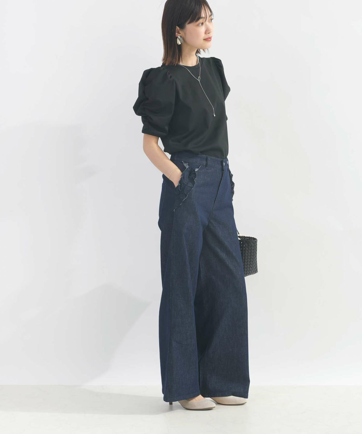 model：H162　着用サイズ：M　ブラック