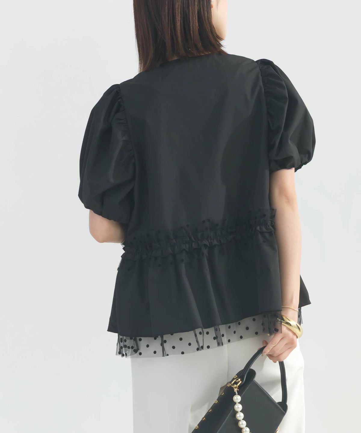 model：H162　着用サイズ：M　ブラック