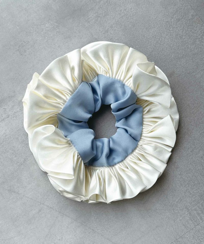 サックスブルー