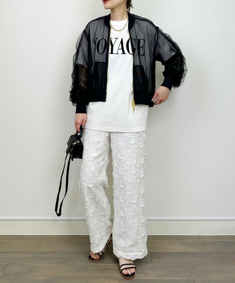 model：H164　着用サイズ：M　オフホワイト