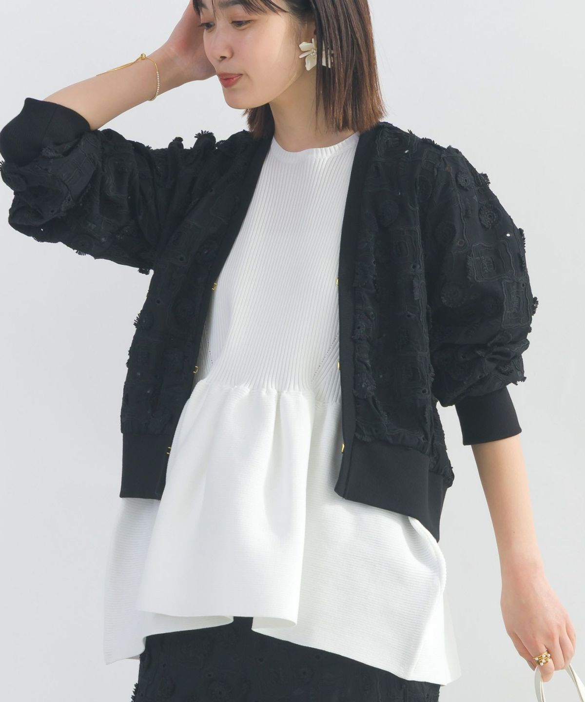 model：H162　着用サイズ：M　ブラック（セットアップで）