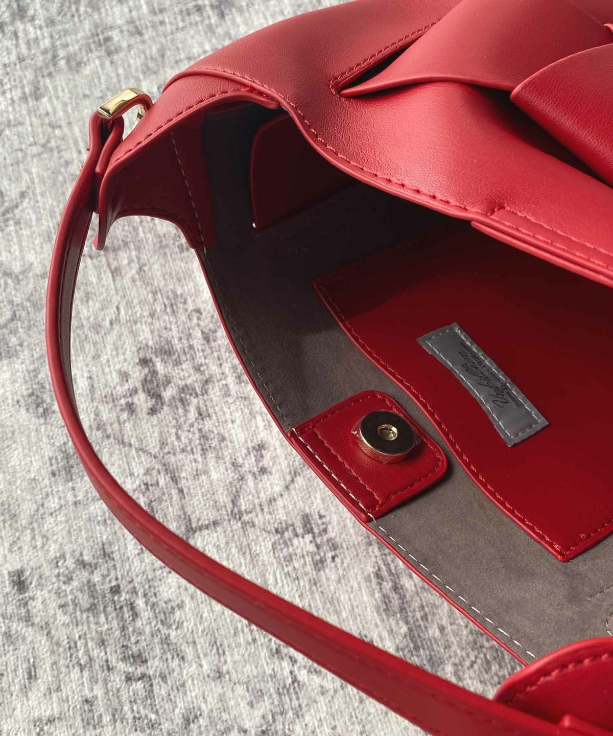 開閉マグネット