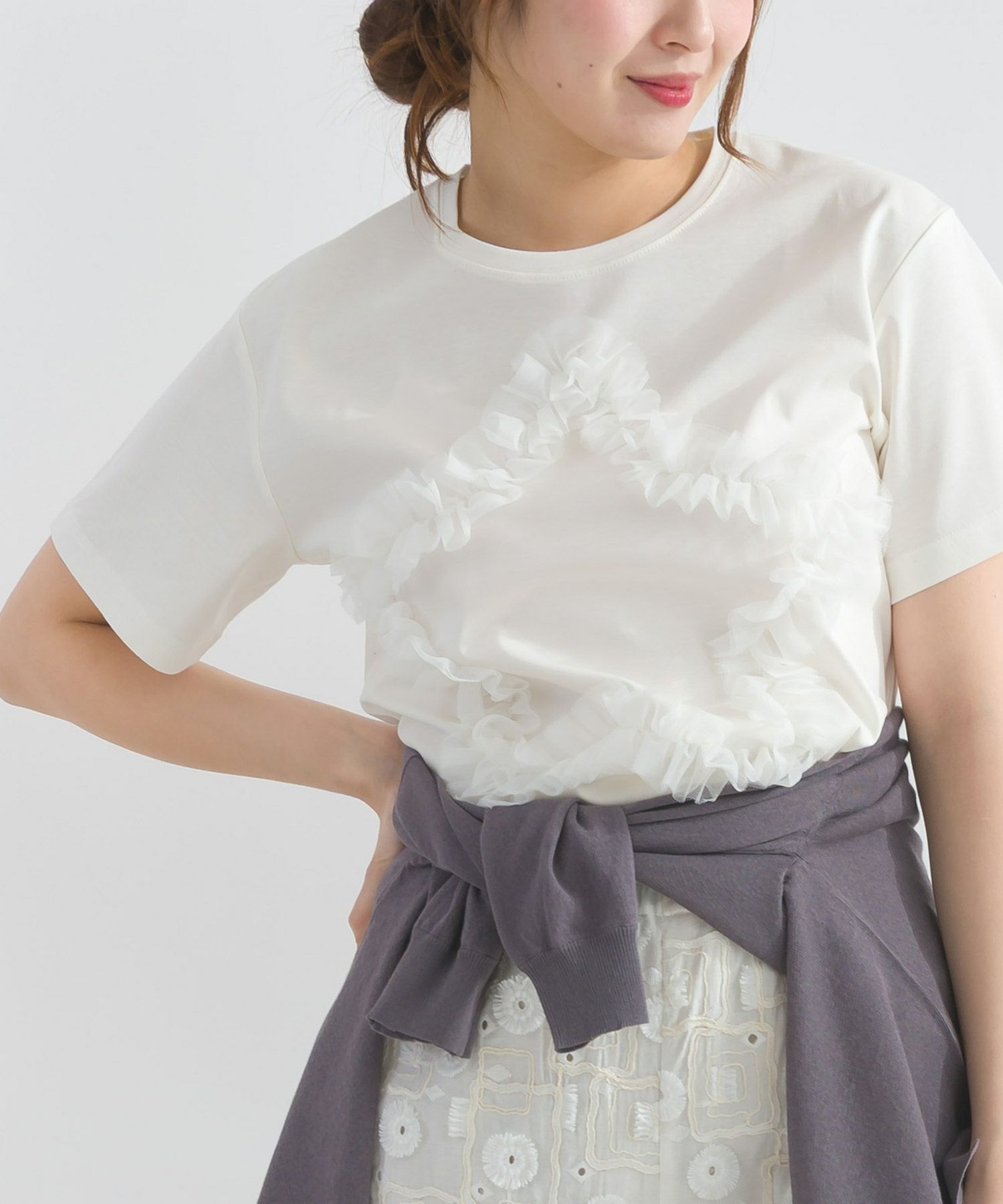 model：H165　着用サイズ：M　オフホワイト
