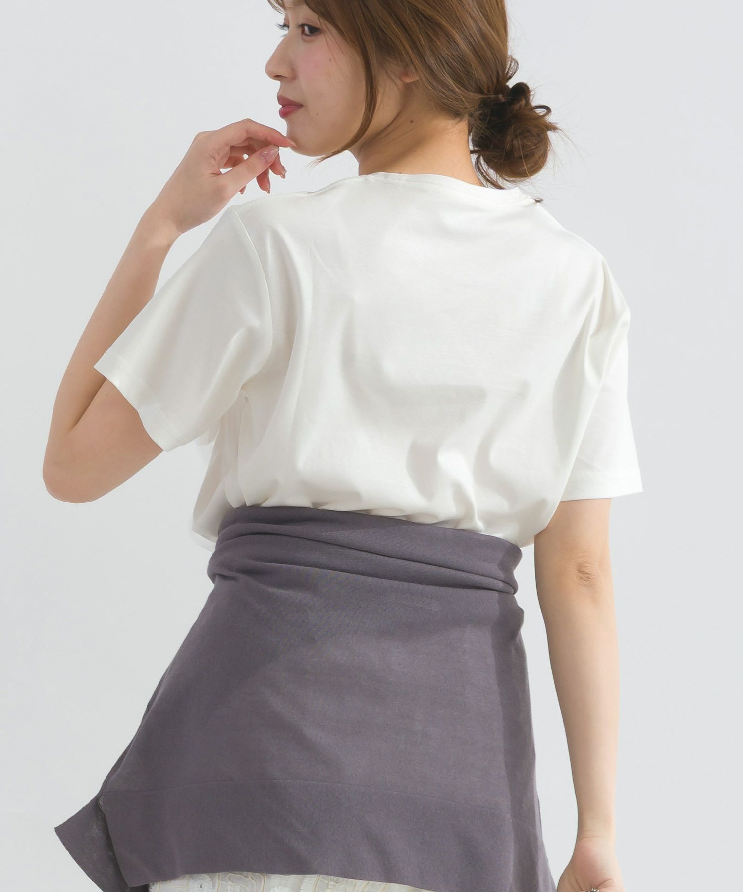 model：H165　着用サイズ：M　オフホワイト