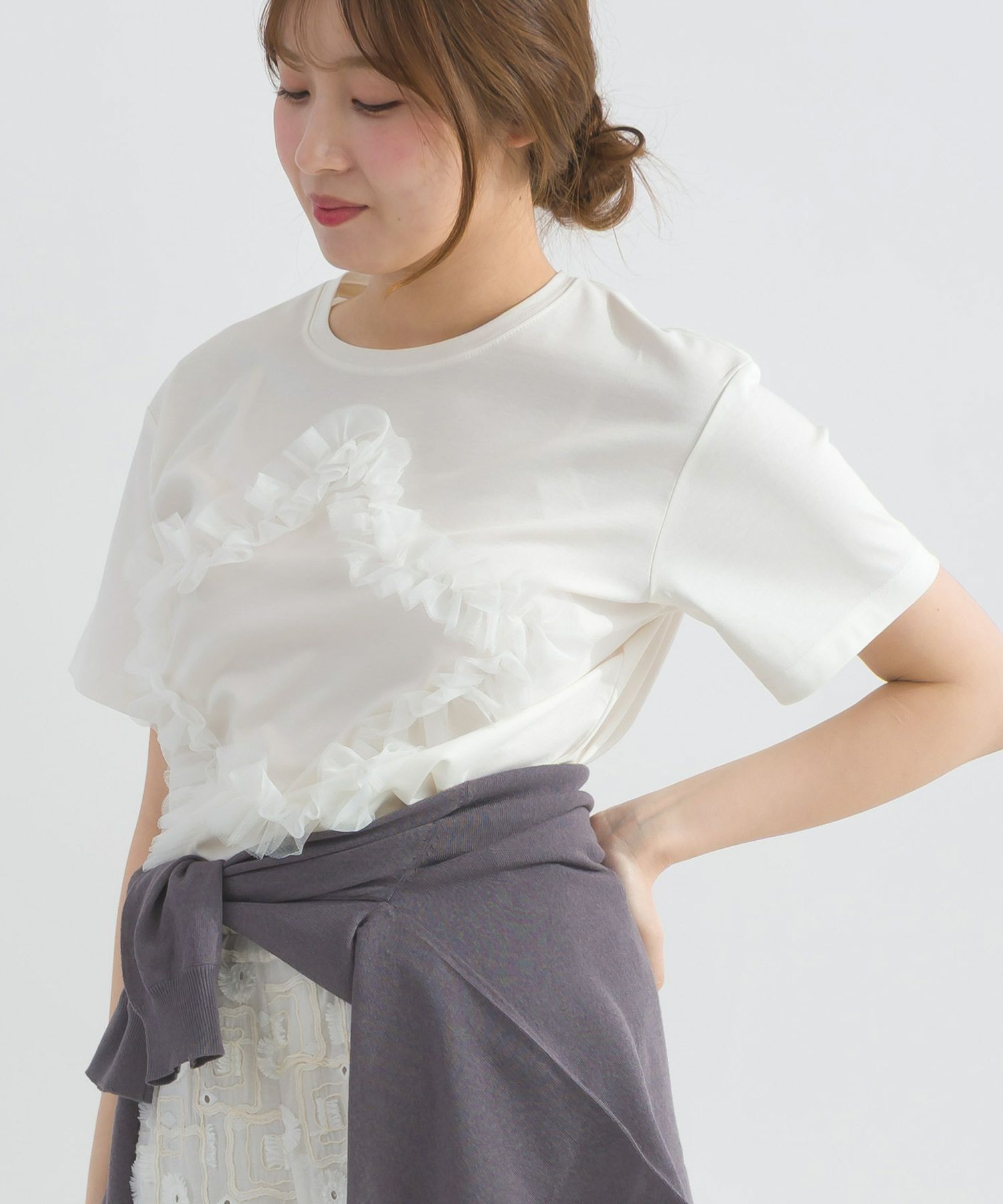 model：H165　着用サイズ：M　オフホワイト