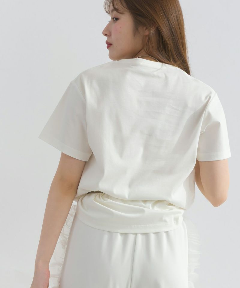 model：H165　着用サイズ：M　オフホワイト