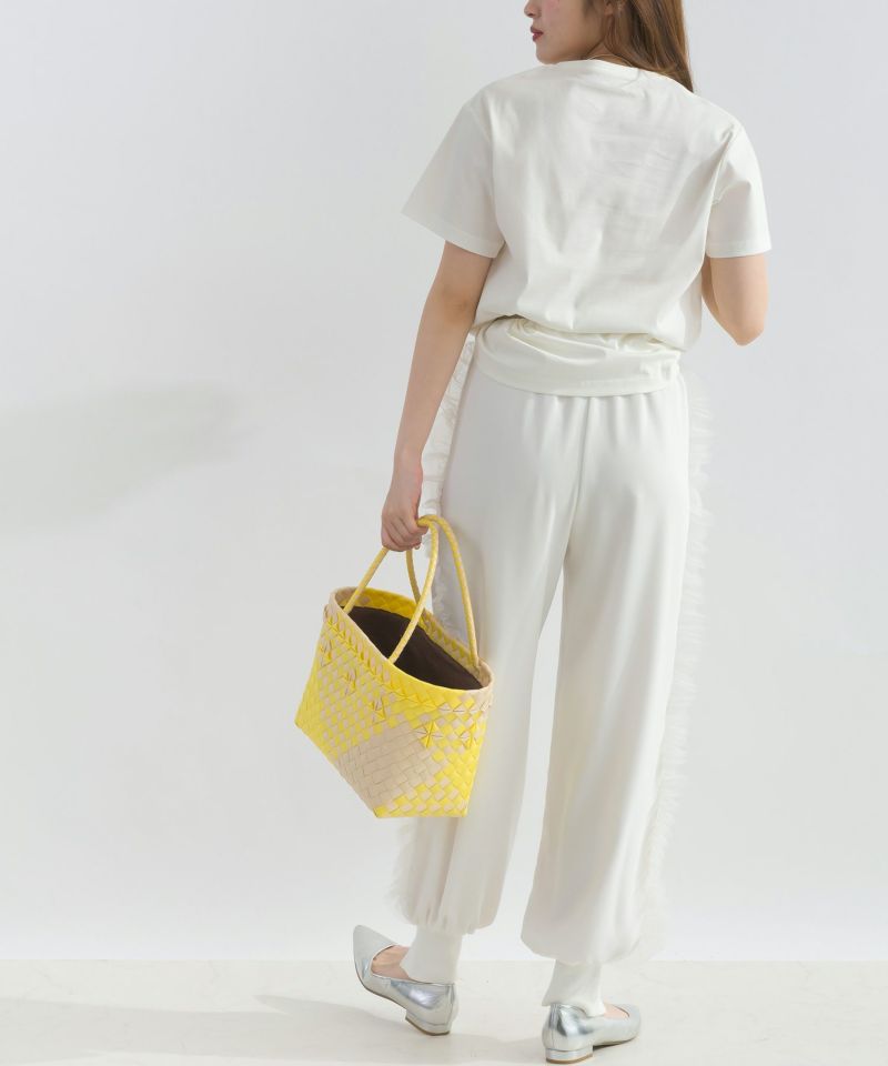 model：H165　着用サイズ：M　オフホワイト