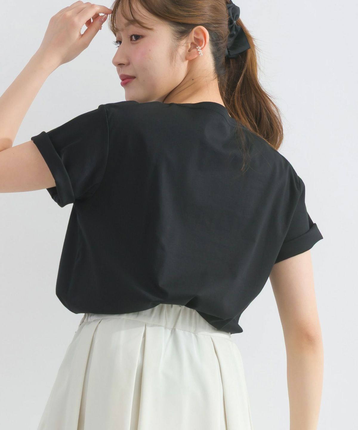 model：H165　着用サイズ：M　ブラック