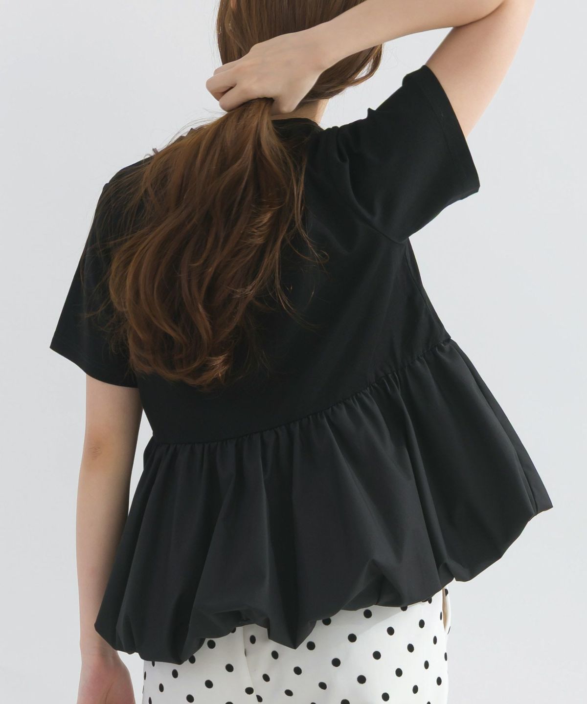 model：H165　着用サイズ：M　ブラック